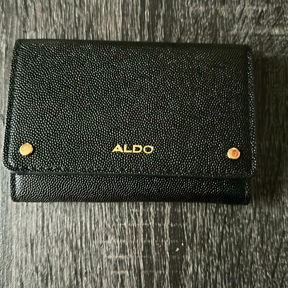 Also wallet